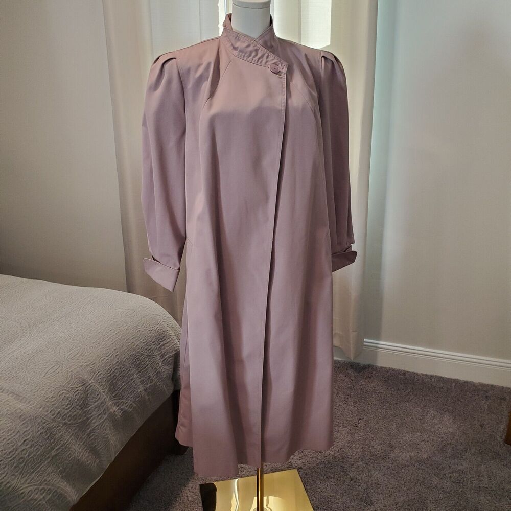 UZZI Vintage Trench Coat Pink Mauve Classic Chic One Button Size 16.5 Hong Kong